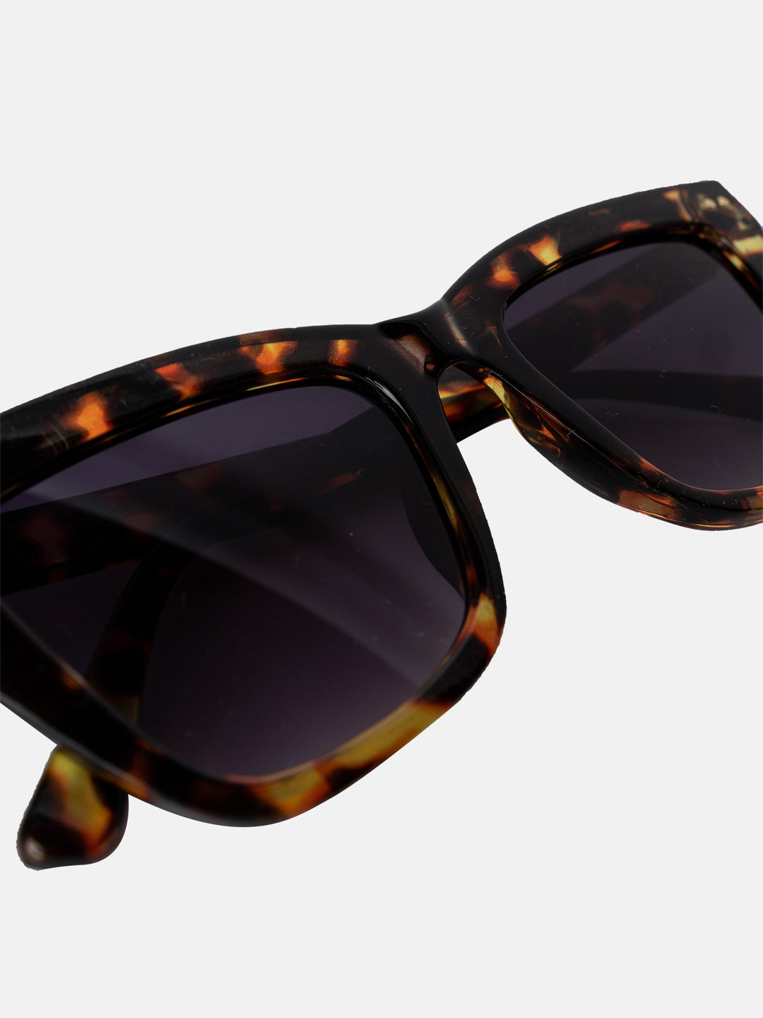 RE:DESIGNED EST 2003 Bondy Sunglass Tortoise