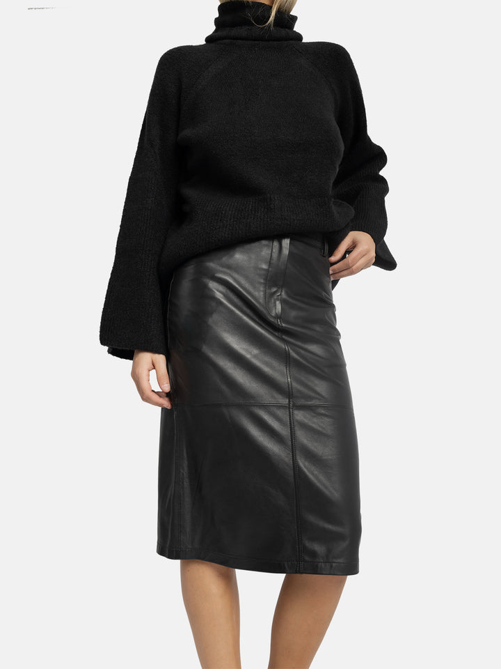 RE:DESIGNED Garment Hollis Skirt Black