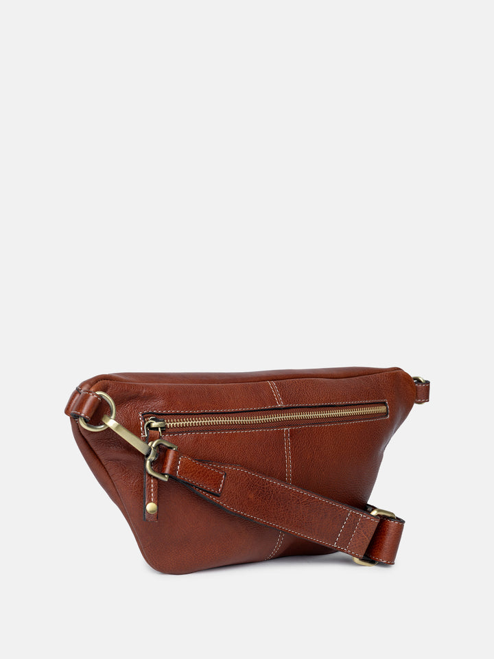 RE:DESIGNED EST 2003 Jeane Bumbag Bumbag Cognac