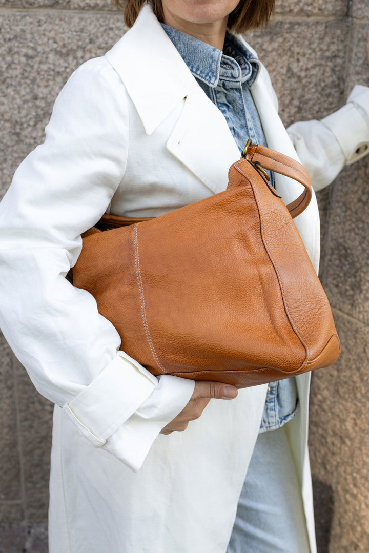 RE:DESIGNED EST 2003 Lise Big Shoulder bag Burned Tan