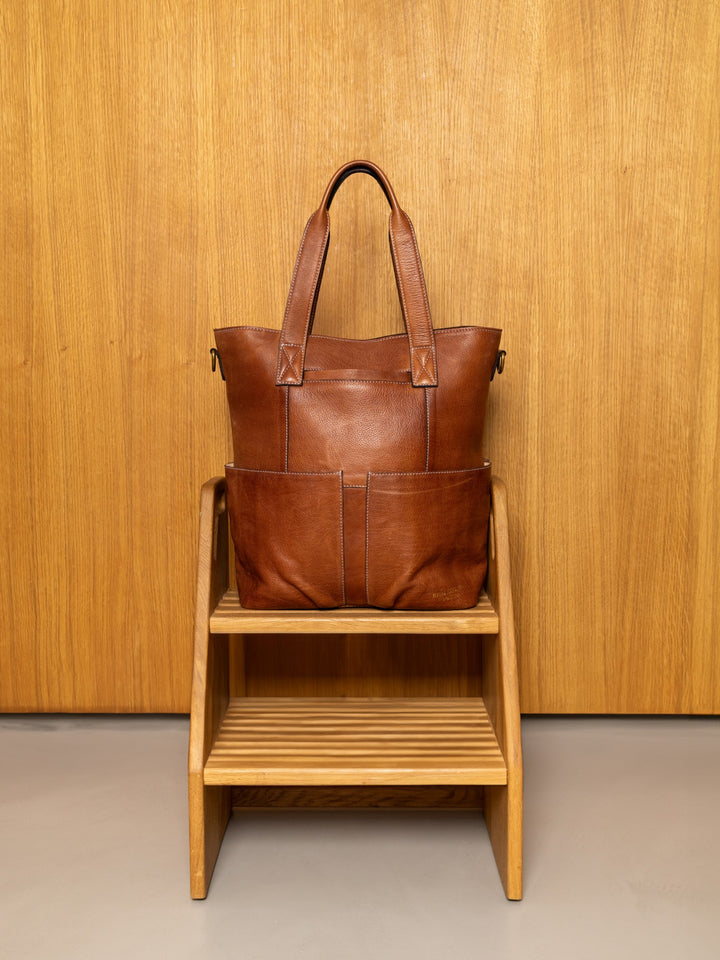 PROJECT Project 25 Shoulder bag Walnut